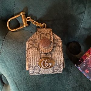 SOLD AUTH Gucci Ophidia AirPods Case EUC